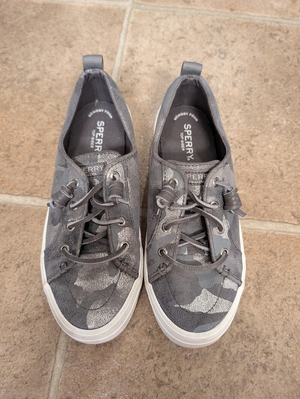 Sperry Gray Camo Shimmer Slides